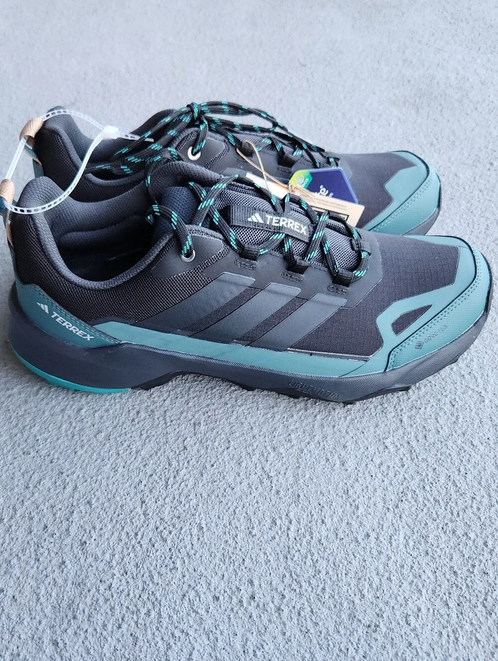 ADIDAS Terrex Skychaser AX5 Gore-tex Hiking Shoes Mens 11 US Blue Green JQ2209